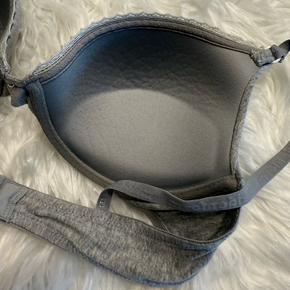 Maidenform | 36B Heather Gray Cotton Push-Up Bra With Underwire and Cute Accents - Picture 4 of 12